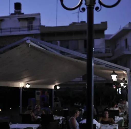 Porto Plazza מלון 3*