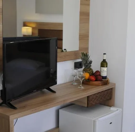 מלון Porto Plazza