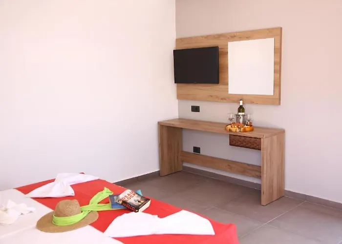 Porto Plazza הרסוניסוס