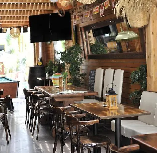 Porto Plazza Χερσόνησος