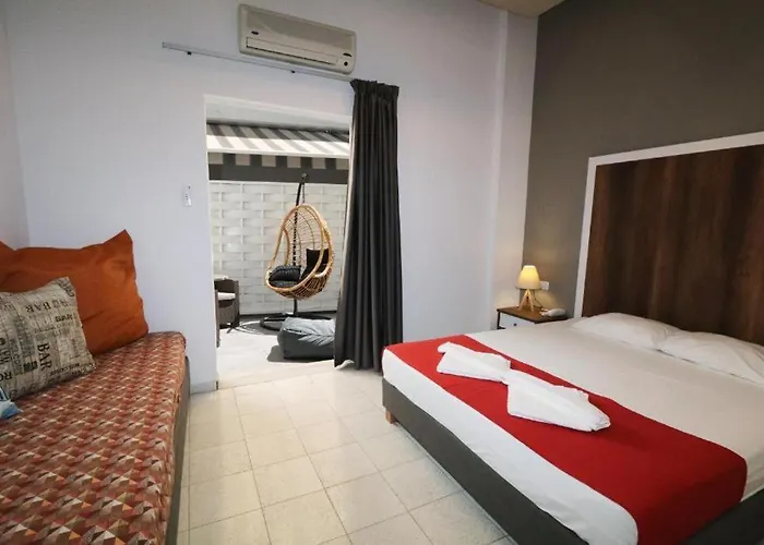 Porto Plazza Ξενοδοχείο 3*