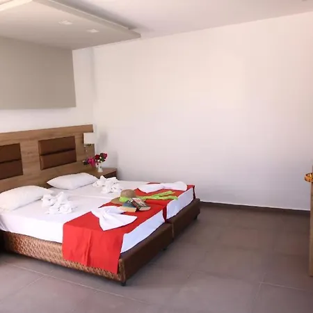 Porto Plazza Hotell Hersonissos (Crete)