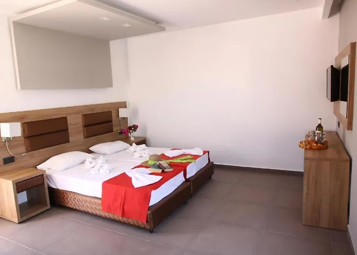 Porto Plazza Hotel Hersonissos (Crete)